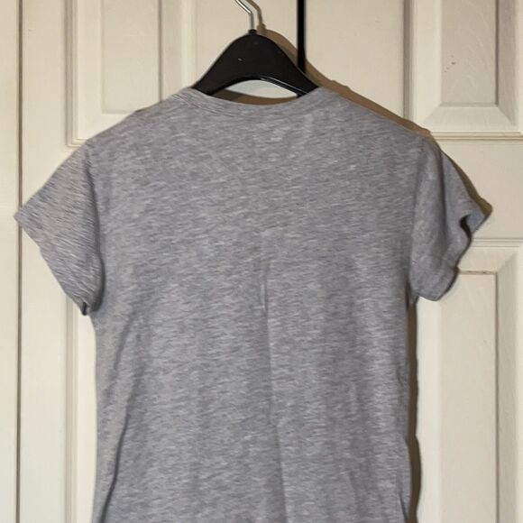 Wizard of Oz "If the Shoe Fits" Tee Shirt Jrs Medium - Picture 10 of 12